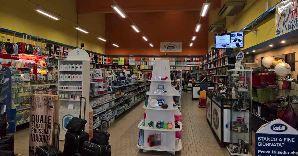 interni cartoleria 