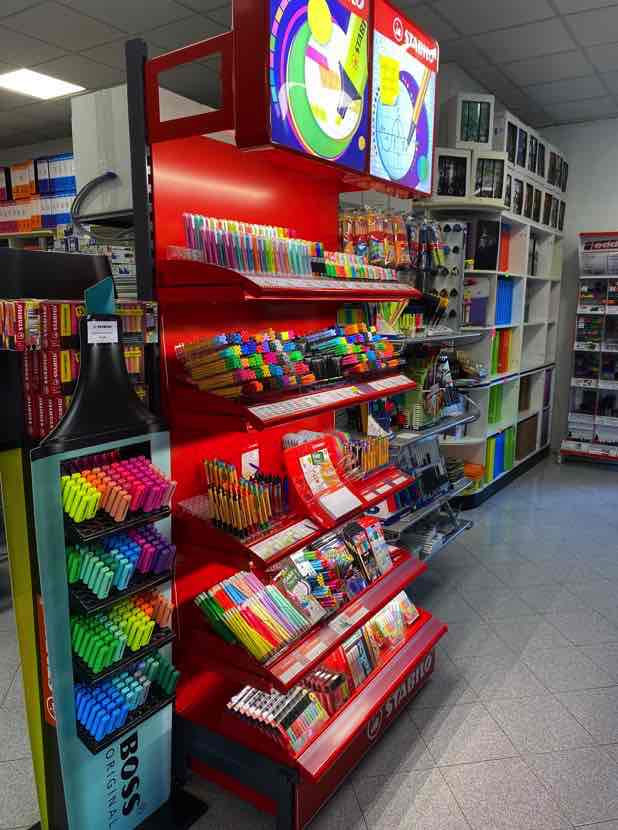 interni cartoleria 