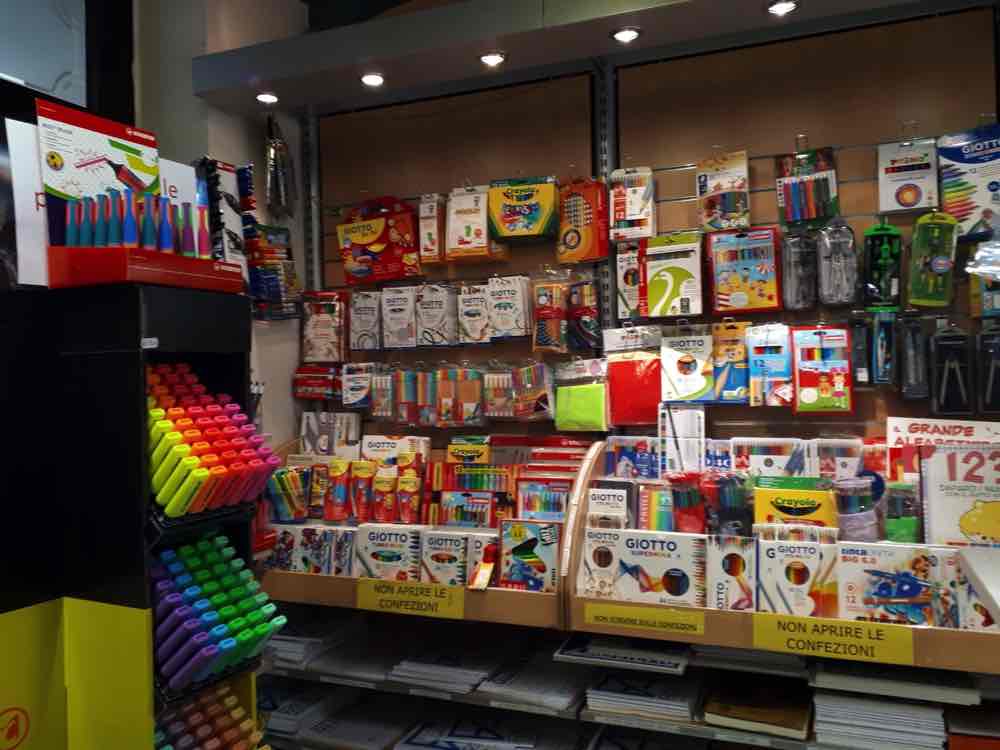 interni cartoleria 