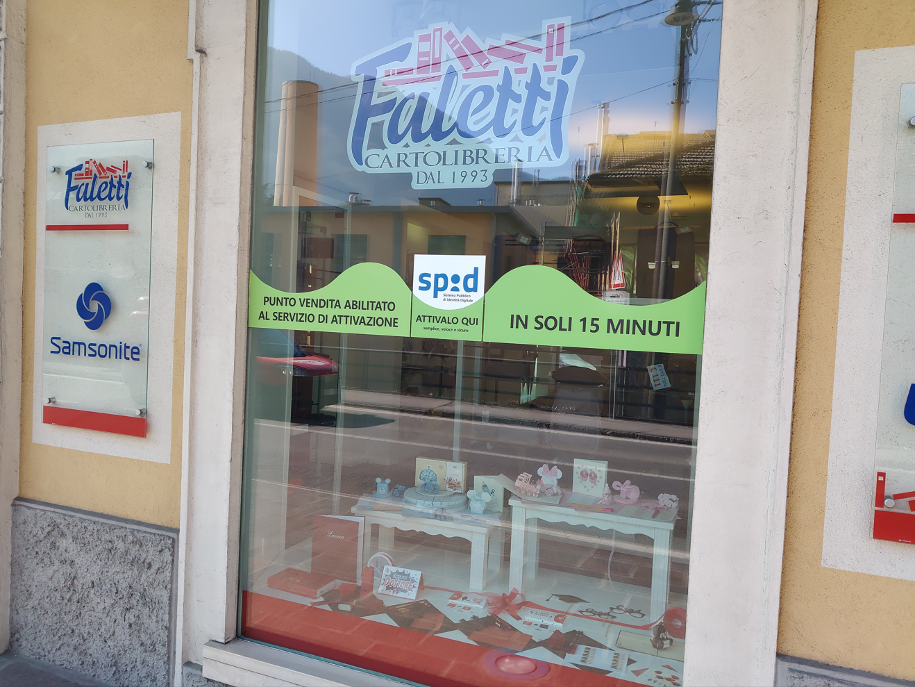 interni cartoleria 