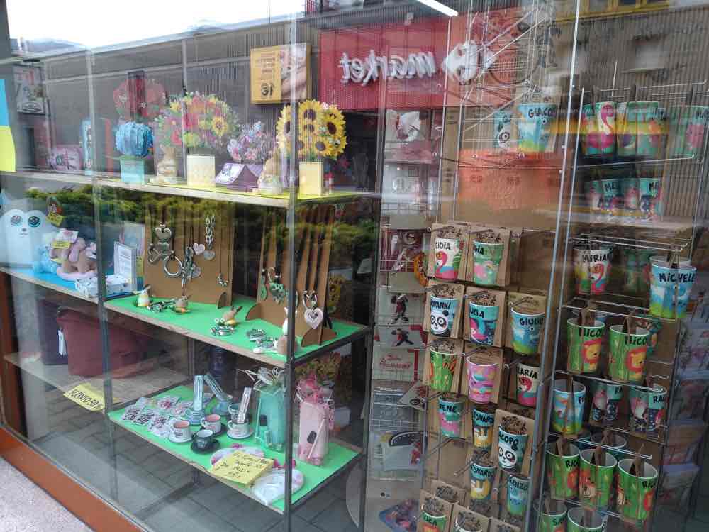 interni cartoleria 