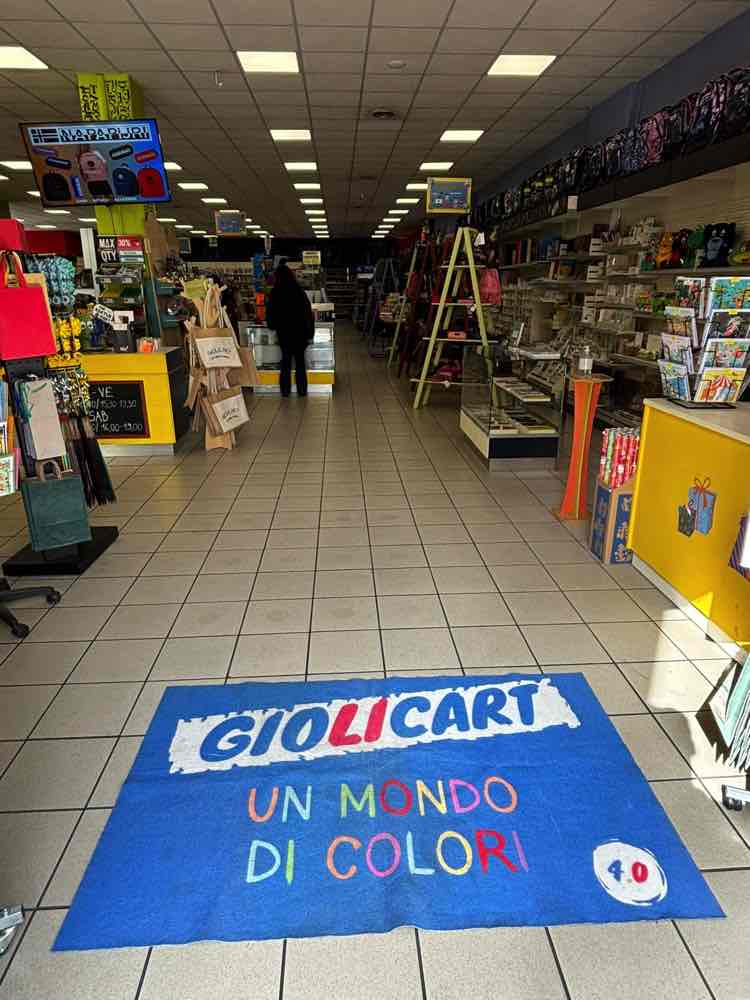 interni cartoleria 
