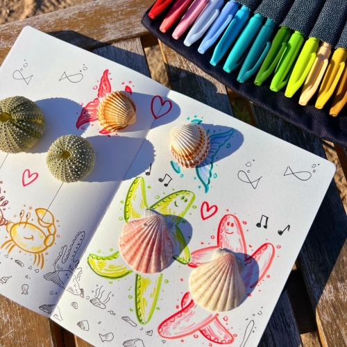In spiaggia con i Pentel Brush Sign Pen 